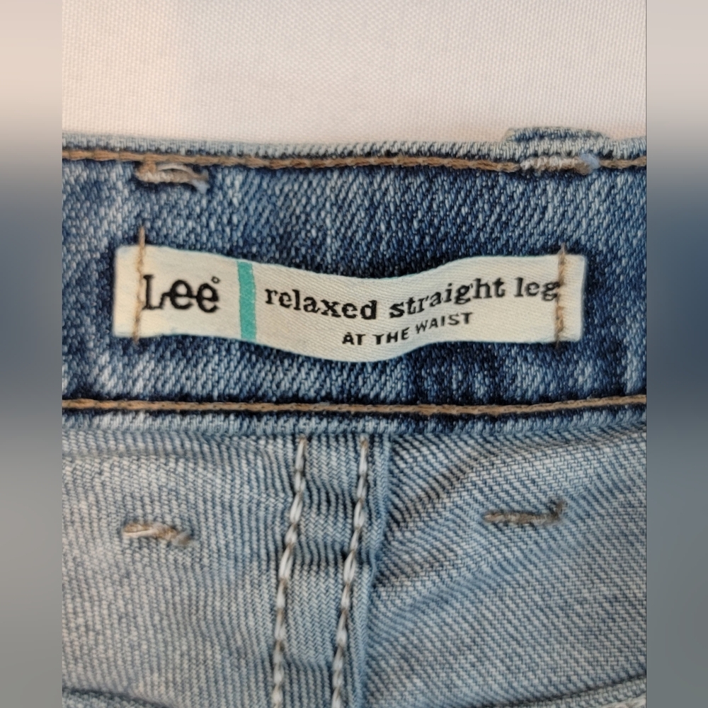 NWT Lee Relaxed Straight Leg Blue Denim Jeans Size 12M - Picture 2 of 12